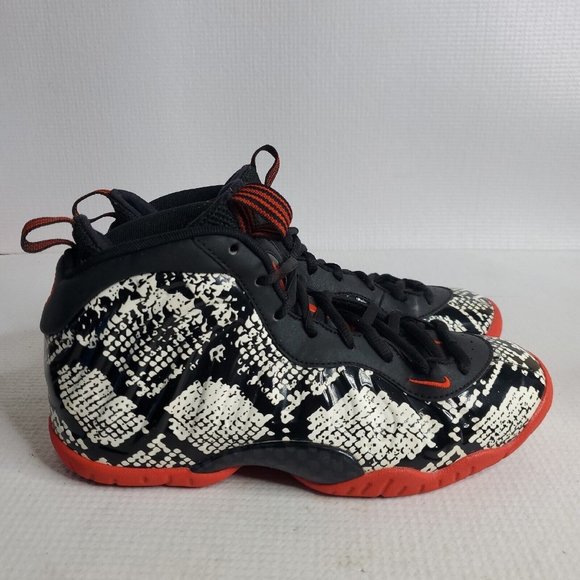 Size 5y- Nike Air Foamposite One GS 'Albino Snakeskin' Shoe 644791-104 US